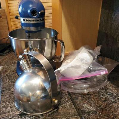 Pc198a kitchenaid food mixer and kettle