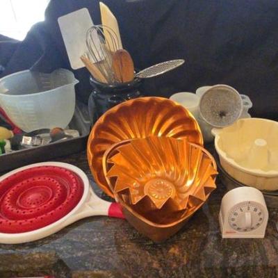 Pc134 bakers paradise mystery lot 1