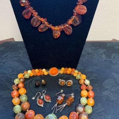 Pc174 amber tones costume jewelry
