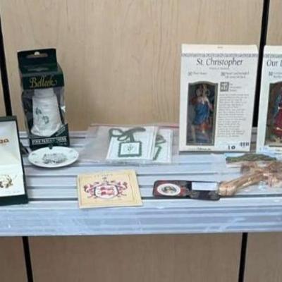 Pc184 mystery lot of religious things