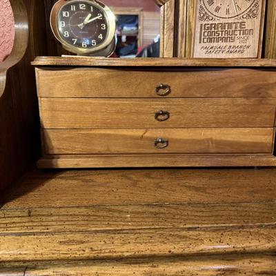 Sale Photo Thumbnail #56