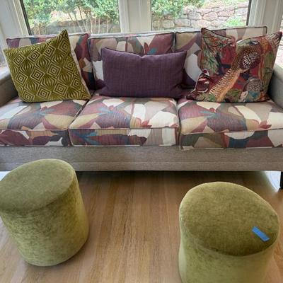 Sofa and poufs