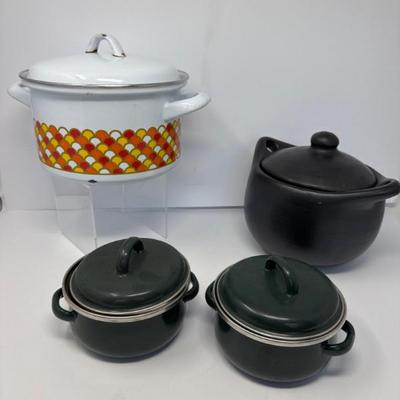 Vintage Pots (Online)