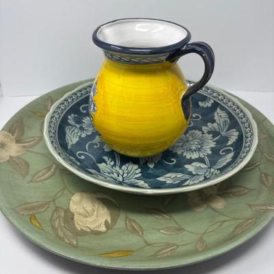 Serving pieces + decor (online)
