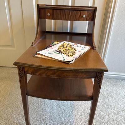 MCM Side Table(Online)