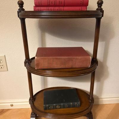 Antique table & books(Online)