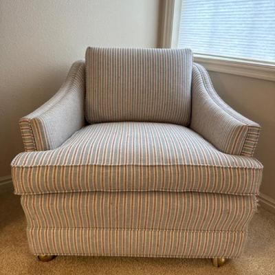 Sale Photo Thumbnail #81: Upholstered Accent Chair (online)