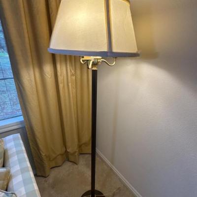 Vintage Floor Lamp (online)