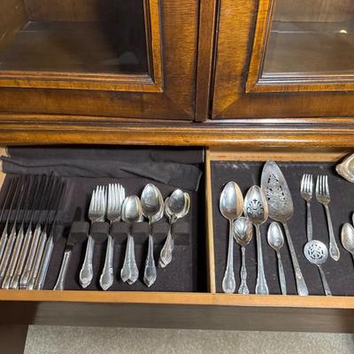 1847 Roger’s Remembrance Silverplated Set -64(Online) 