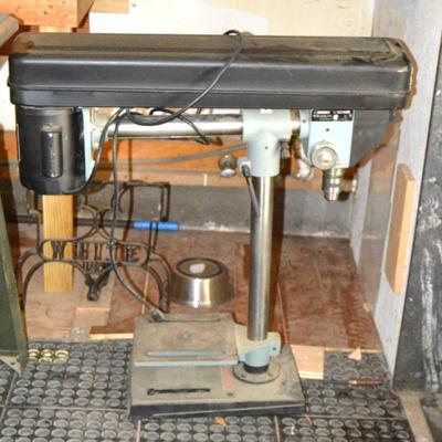 Drill press 