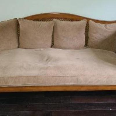 https://auctions4america.proxibid.com/Auctions-4-America/12-000-Square-Ft-Estate-Coming-Down/event-catalog/280609
