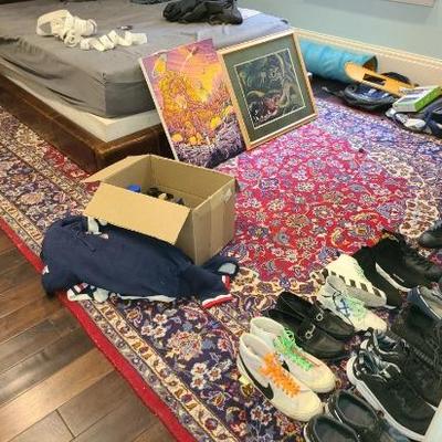 https://auctions4america.proxibid.com/Auctions-4-America/12-000-Square-Ft-Estate-Coming-Down/event-catalog/280609
