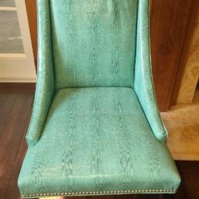https://auctions4america.proxibid.com/Auctions-4-America/12-000-Square-Ft-Estate-Coming-Down/event-catalog/280609