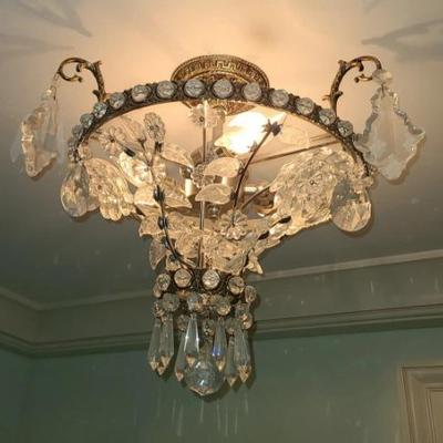 https://auctions4america.proxibid.com/Auctions-4-America/12-000-Square-Ft-Estate-Coming-Down/event-catalog/280609