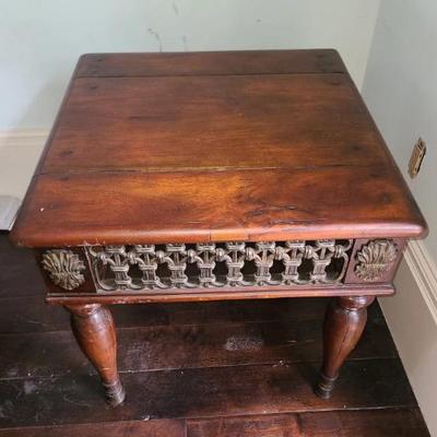 https://auctions4america.proxibid.com/Auctions-4-America/12-000-Square-Ft-Estate-Coming-Down/event-catalog/280609
