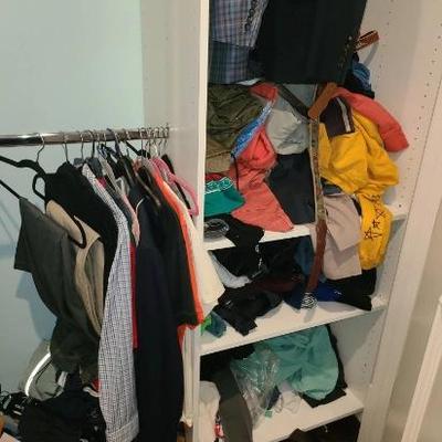 https://auctions4america.proxibid.com/Auctions-4-America/12-000-Square-Ft-Estate-Coming-Down/event-catalog/280609