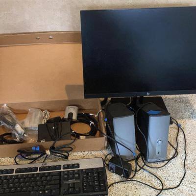 HP Monitor, Keyboard, Speakers, & Cords 
