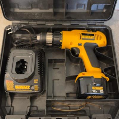 DeWalt 12v Drill 