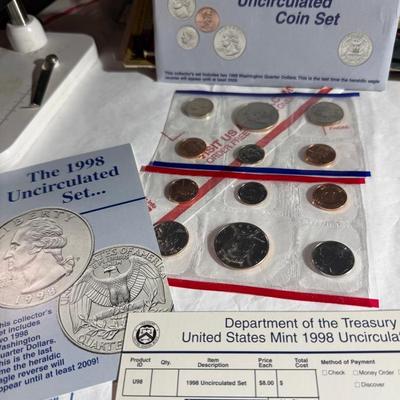 1998 U.S. Mint Uncirculated Coin Set – With Envelope, Inserts, and Order Form