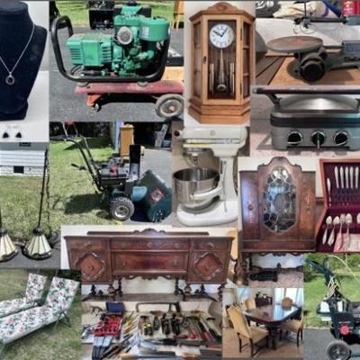 Estate sale photo