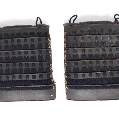 Lot 88 japanese samurai sode armour shoulder defense