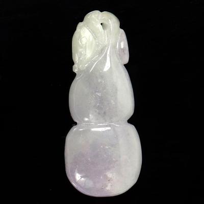 Lot 164 chinese white hardstone gourd pendant