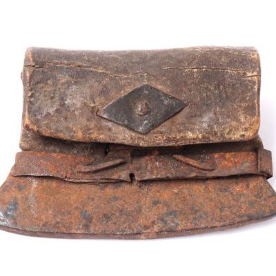 Lot 33 antique chuckmuck fire start