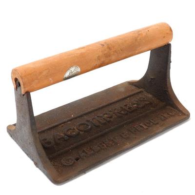 Sale Photo Thumbnail #241: Lot 241 cast iron bacon press
