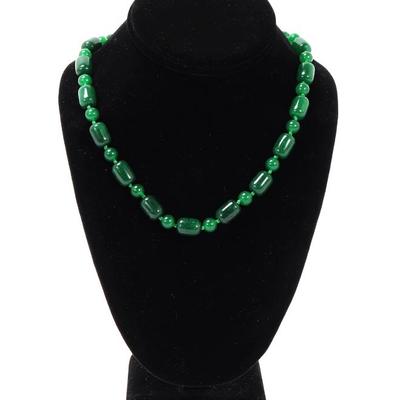 Lot 95 lovely chinese jade style necklace