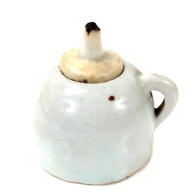 Lot 341 fine old korean ceramic oil lamp