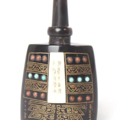 Lot 365 chinese winlay snuff bottle
