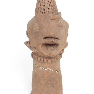 Sale Photo Thumbnail #480: Lot 480 koma anthropomorphic three faced terracotta head