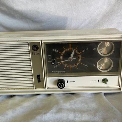 Vintage Westinghouse AM/FM Radio