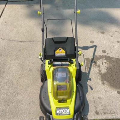 Cordless push mower