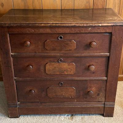 Vintage Chest Of Drawers