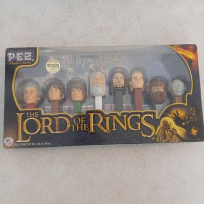 Pez Collector's Series Limited Edition Lord of the Rings 8-Dispenser Pack - New in Box