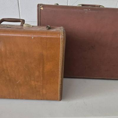 Vintage Leather Luggage Samsonite and Taperlite Pieces