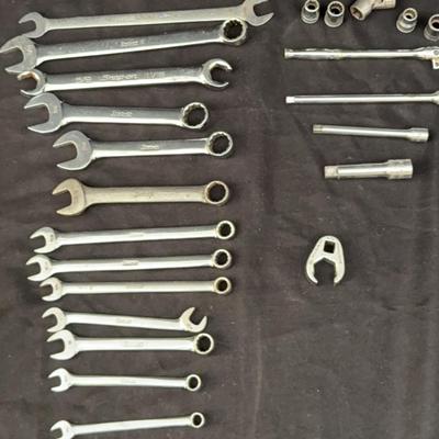 Snap-on Tools | Assorted Snap-on Wrenches, Sockets and  Extensions | 20+ piece Mixed Lot