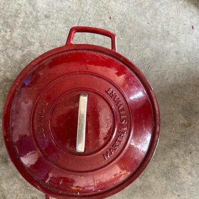 Martha Stewart Dutch oven 