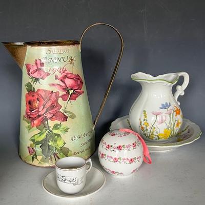 Floral Collectibles (4)