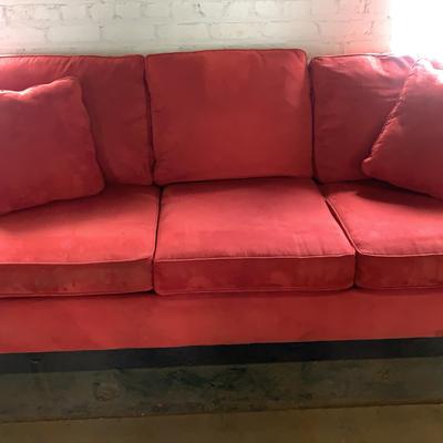Haverty’s Three Cushion Sofa
