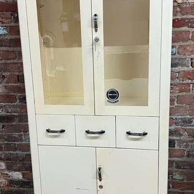 Vintage Metal Doctor/Medical Cabinet With Latch Locks & Keys