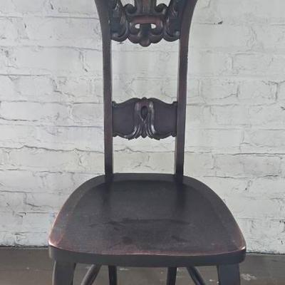 Victorian Birch Hall Chair With Carved Face