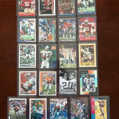 Vintage Football Cards. Walter Payton, Jerry Rice, Joe Montana and More
