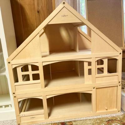 Basement Preview: Dollhouse