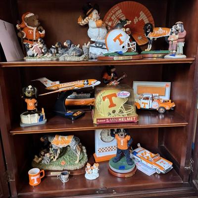 U.T collectibles and signed collectibles 10% off 