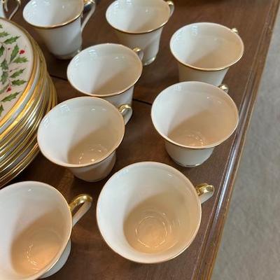 Sale Photo Thumbnail #146