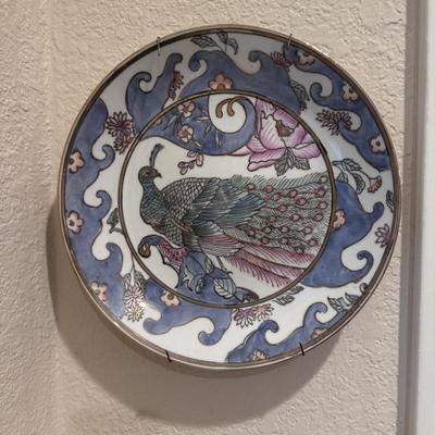 Chinoiserie decorative plate