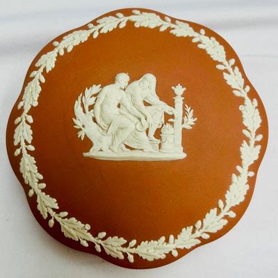 1959 Wedgwood / Jasperware Terra Cotta Trinket Dish