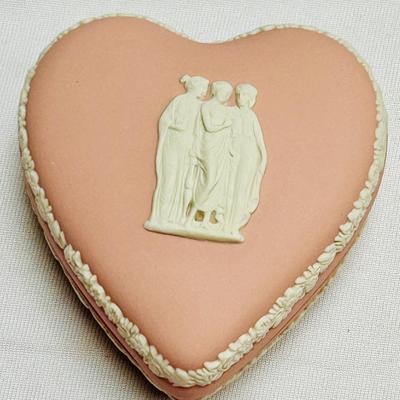 RARE Pink Wedgwood Heart Trinket Box / Three Graces